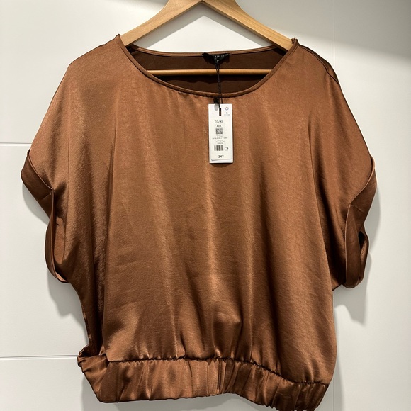 Dynamite dressy tee, never worn, tags on. Beautiful camel copper sz XL - Picture 1 of 1